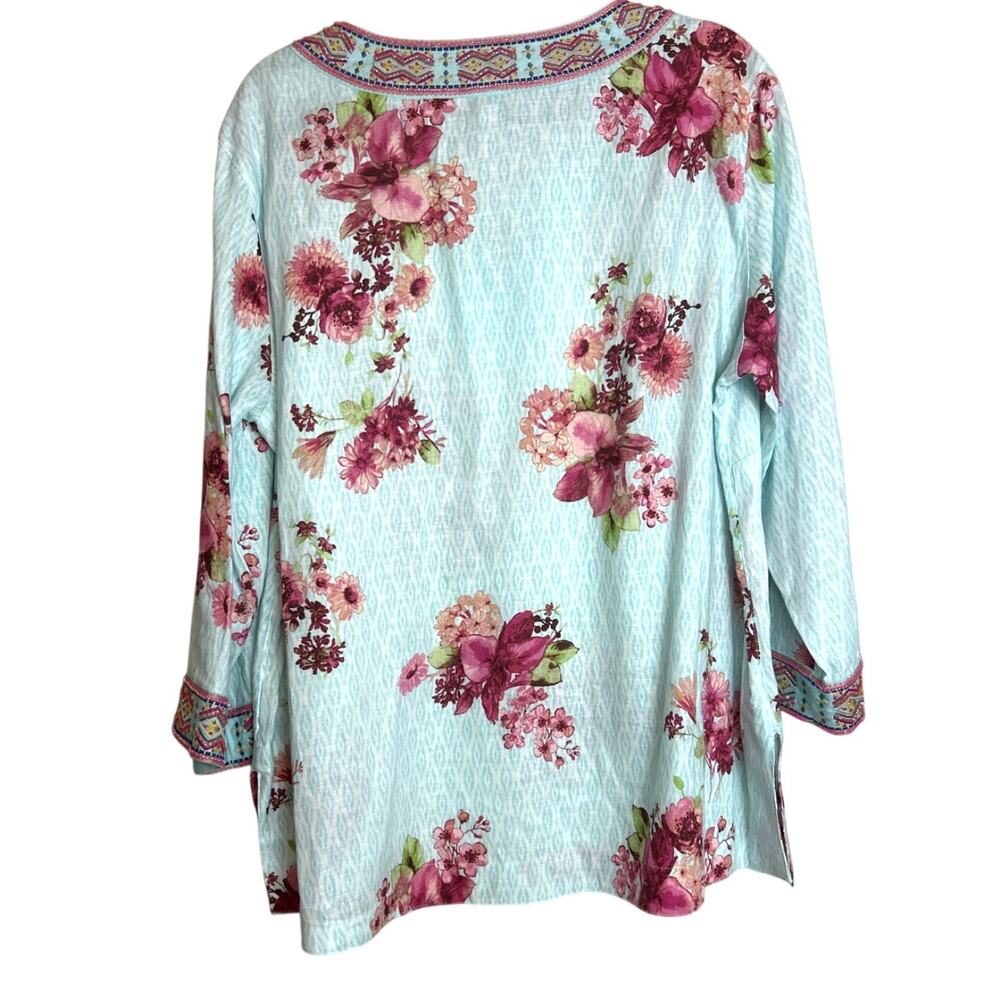 John Mark Womens 1X Blue Linen Floral Embroidered Beaded V Neck Tunic NWT - Picture 3 of 7